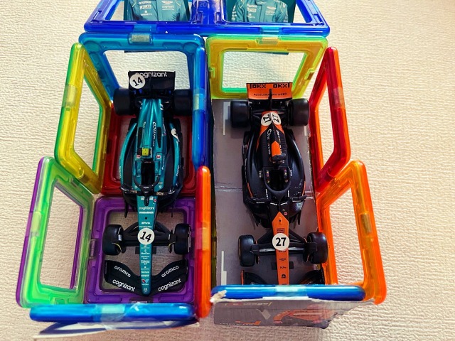ピットガレージはブロックで作る