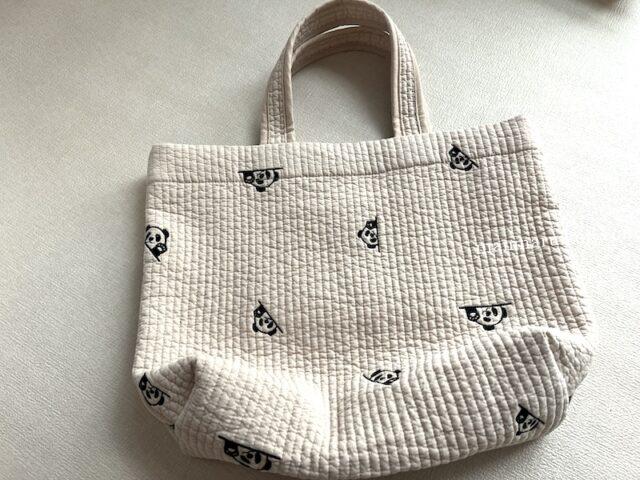 東大門総合市場で買ったパンダ刺繍のヌビバッグ